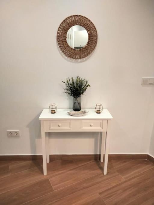 Apartamento Loft Al-Nasir Junto Al Casco Historico Córdova Exterior foto